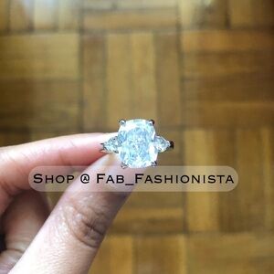 Sterling Silver Radiant Crystal ring size 6